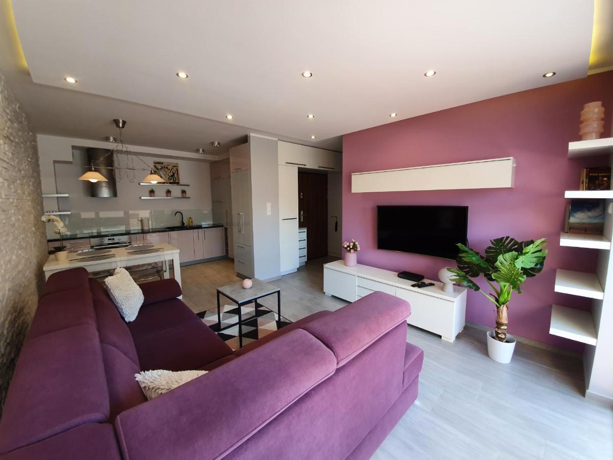 Apartamenty Sun & Snow Wczasowa W Sasiedztwie Lasu I Morza Ustka Exteriör bild