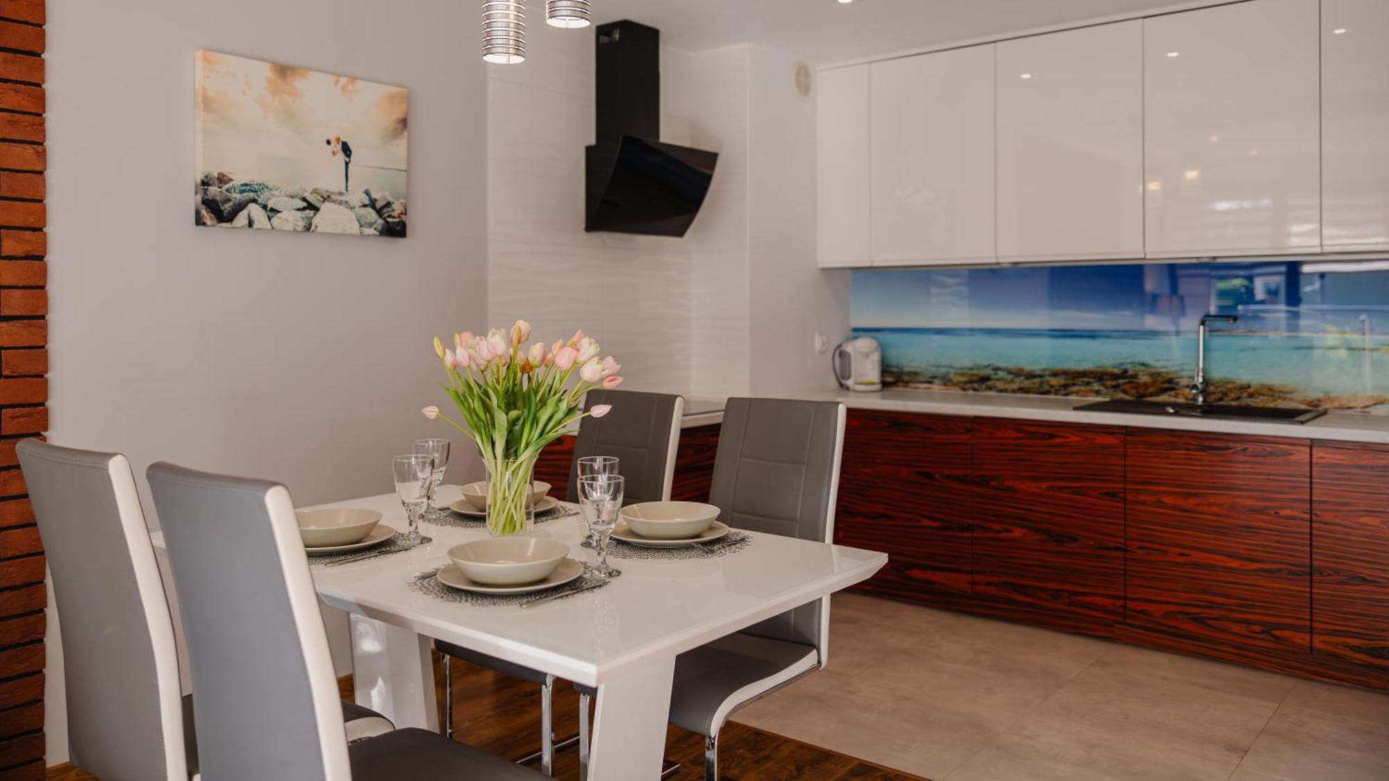 Apartamenty Sun & Snow Wczasowa W Sasiedztwie Lasu I Morza Ustka Exteriör bild