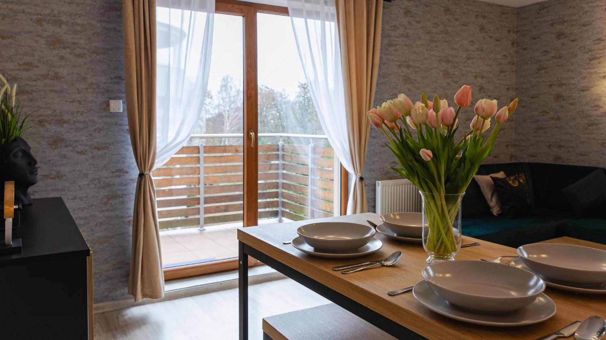 Apartamenty Sun & Snow Wczasowa W Sasiedztwie Lasu I Morza Ustka Exteriör bild